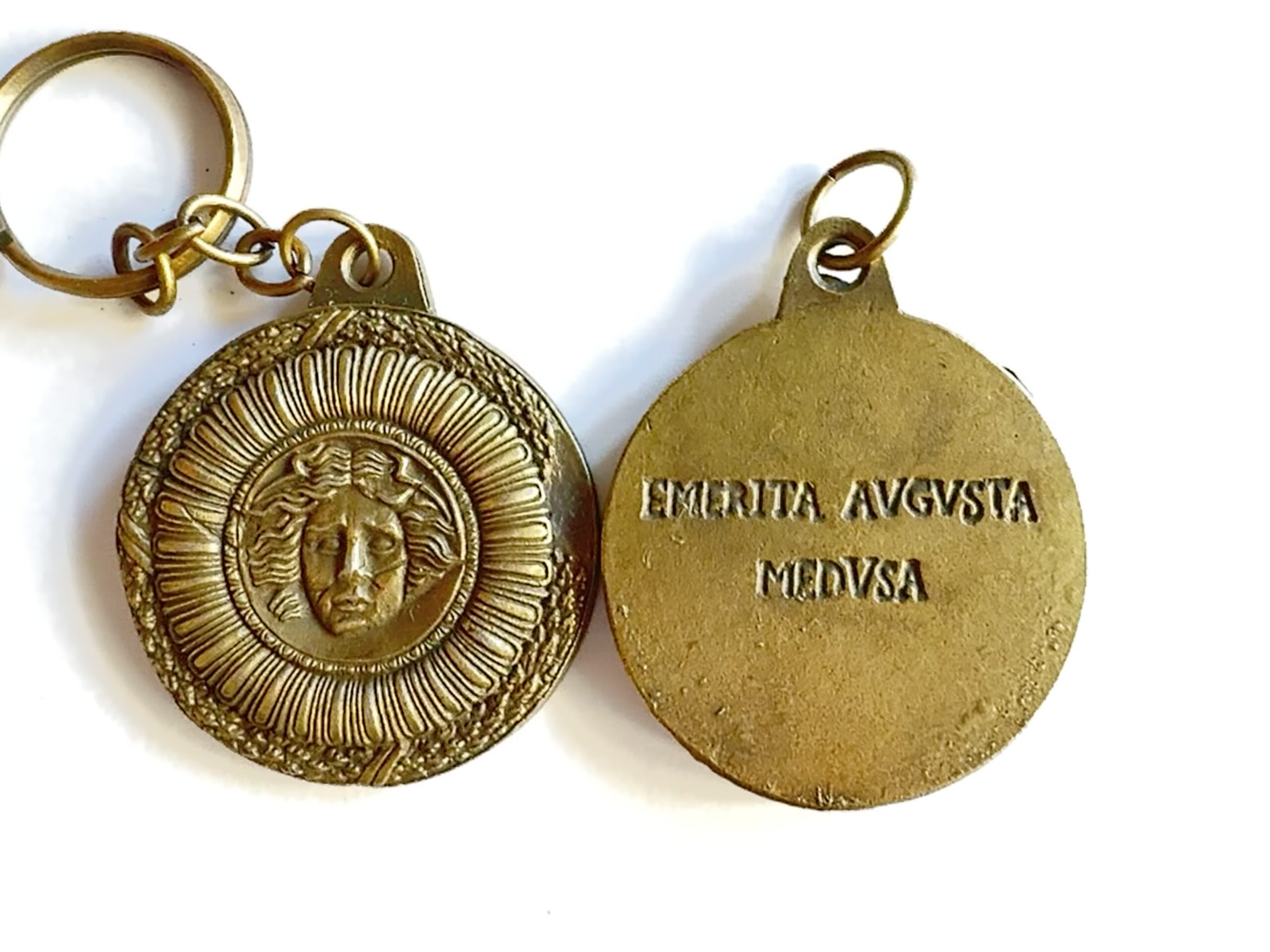 Clípeo de Medusa.